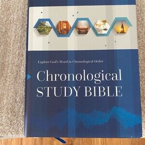 Thomas Nelson NIV Chronological Study Bible Hardcover English Study Notes